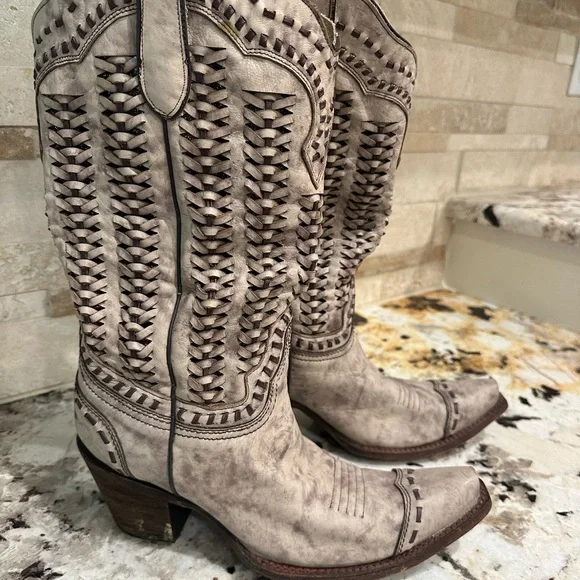 Women's Beige Cowboy Boots - Picture 1 of 6